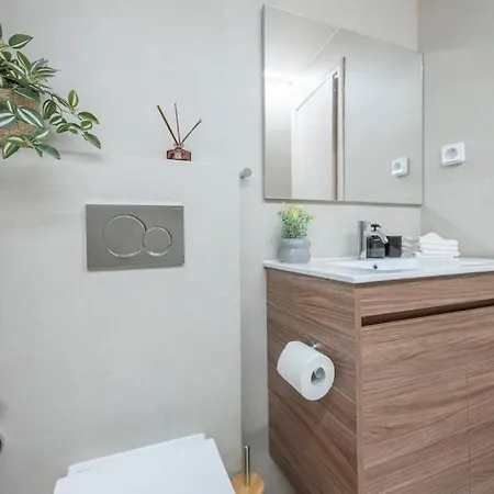 The Hostmaster Urban Cityscape Escape Апартаменты